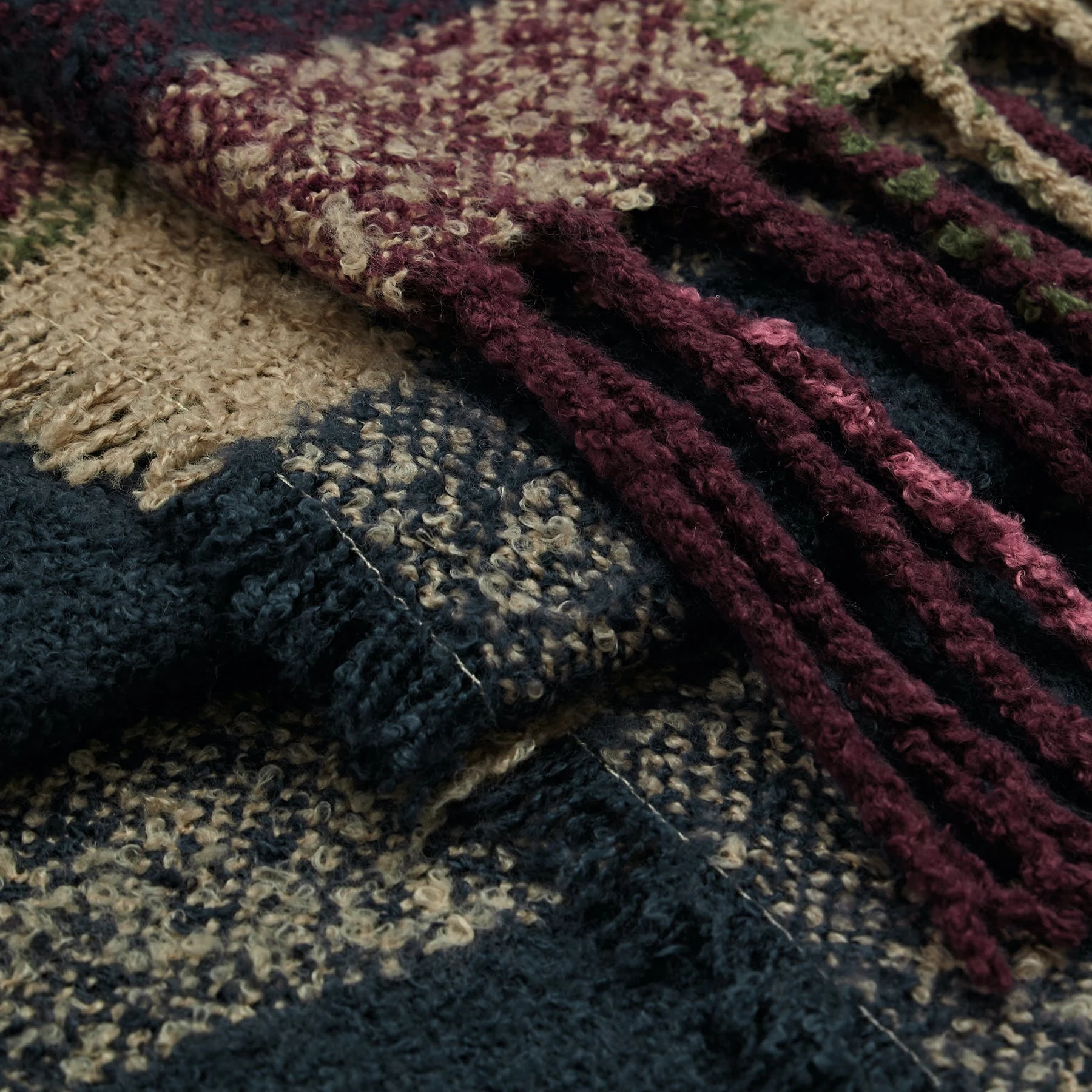 Barbour Boucle Tartan Womens Scarf - Image 4