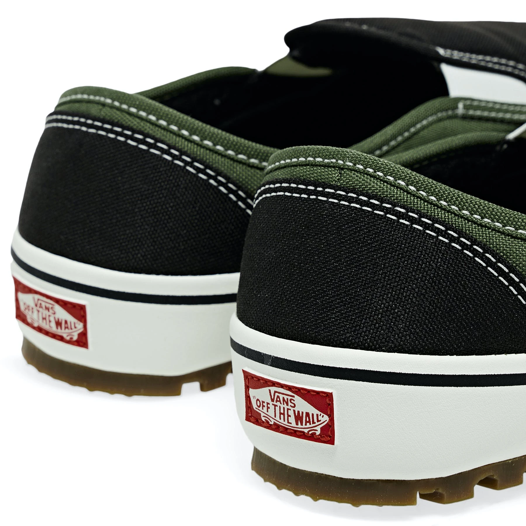 Vans Snow Lodge Slippers - Image 7