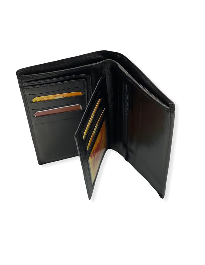 Virgon Korkea Nahkalompakko Isolla Ikkunalla - Image 3