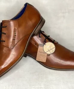 Bugatti A311O Nauhakenkä