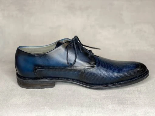 Bugatti Zanerio AEQ Pukukenkä - Image 2