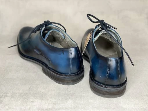 Bugatti Zanerio AEQ Pukukenkä - Image 4