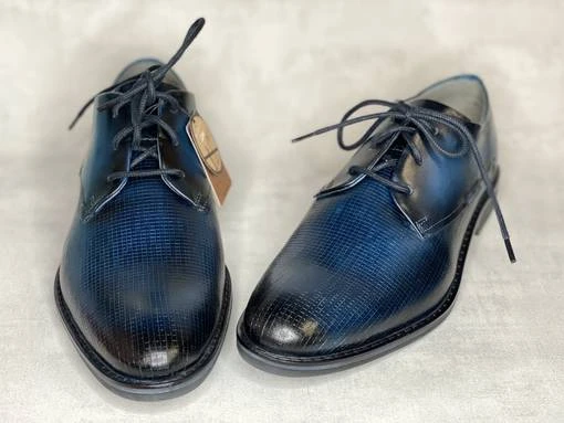 Bugatti Zanerio AEQ Pukukenkä - Image 3