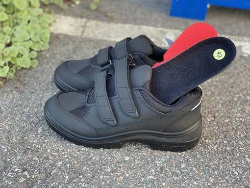 Kuoma TarraSport L Unisex Musta - Image 2