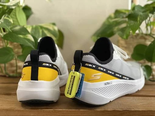 Skechers 22018 Mens Go Run Elevate - Image 4