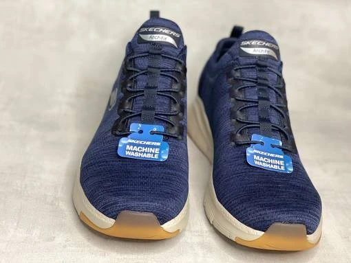 Skechers 232301 Mens Arch Fit - Image 3