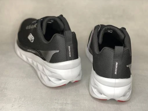 Skechers 232634 Glide-Step Swift - Image 4